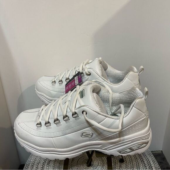 Sketchers Women’s Sport Premium Sneaker Size 10 White Leather NWT - Picture 2 of 12